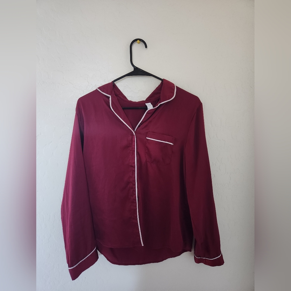 Silk pajama top smalla
